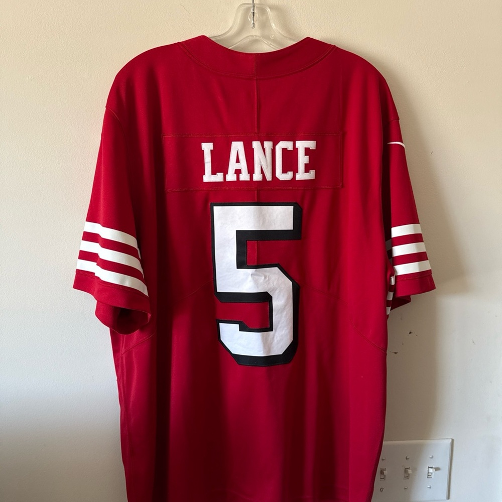 Men’s Nike Trey Lance #5 San Francisco 49ers Vapor Lmtd NFL Jersey Sz 2XL - RARE - Picture 6 of 6